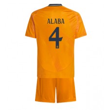 Real Madrid David Alaba #4 Bortaställ Barn 2024-25 Korta ärmar (+ Korta byxor)